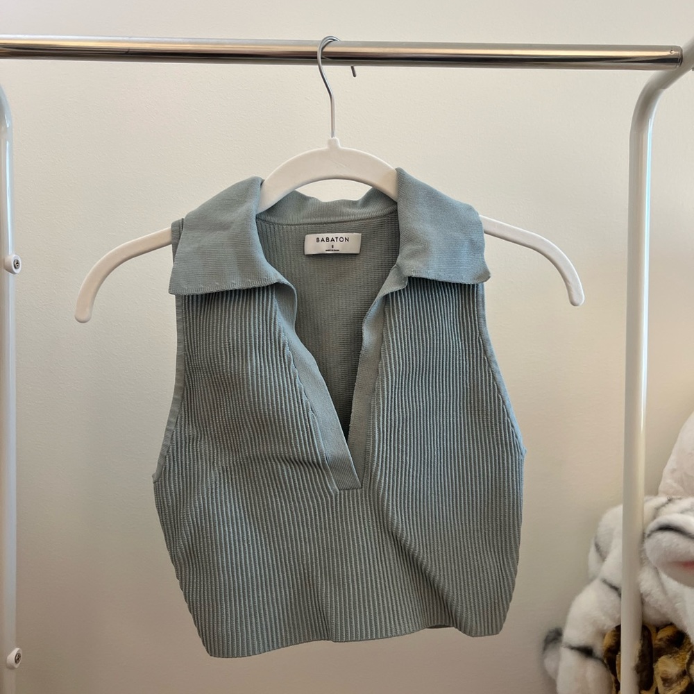Aritzia Babaton Sculpt Knit Polo Top